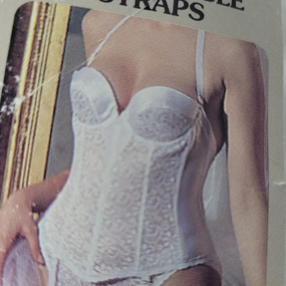 Vintage white lace convertible straps corset old Hollywood boudoir 38a NWT